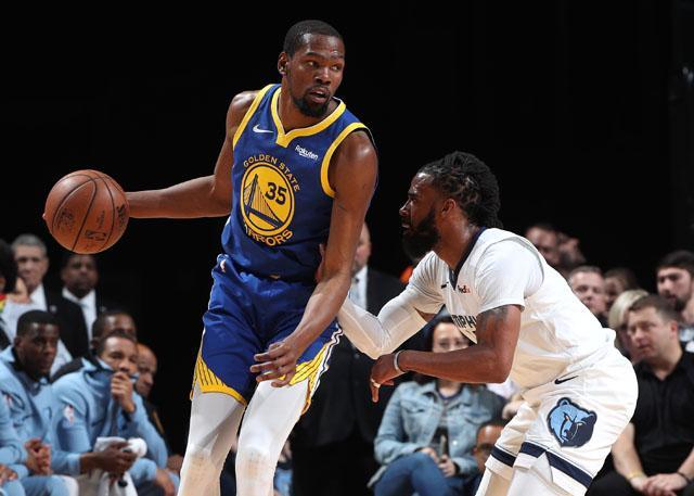 杜兰特关键补篮锁定胜局（杜兰特关键补篮奠定胜局）