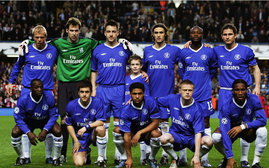 记者：米兰将与莱万经纪人会面讨论转会，伊布支持这一交易（记者称米兰计划与莱万经纪人商谈转会，伊布力挺这笔交易）