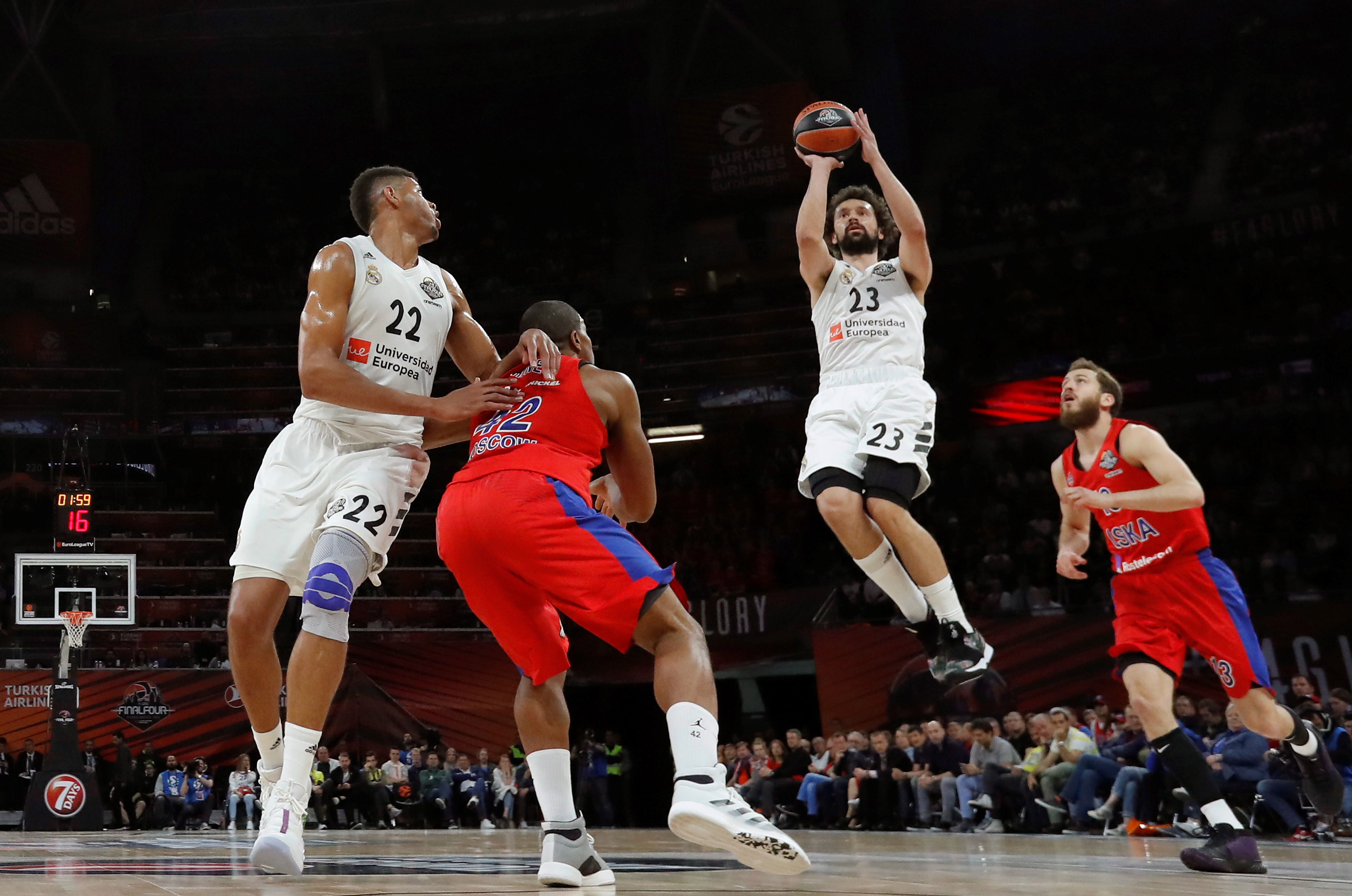 罗马诺：切尔西愿支付埃斯特旺的浮动条款，总价可超6500万欧（罗马诺：切尔西愿触发埃斯特旺附加条款，整体费用或将突破6500万欧）