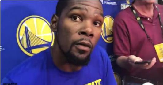 邮报：曼联球迷正计划针对个人座位许可制度发起抗议（邮报：曼联球迷酝酿就个人座位许可政策发起抗议）