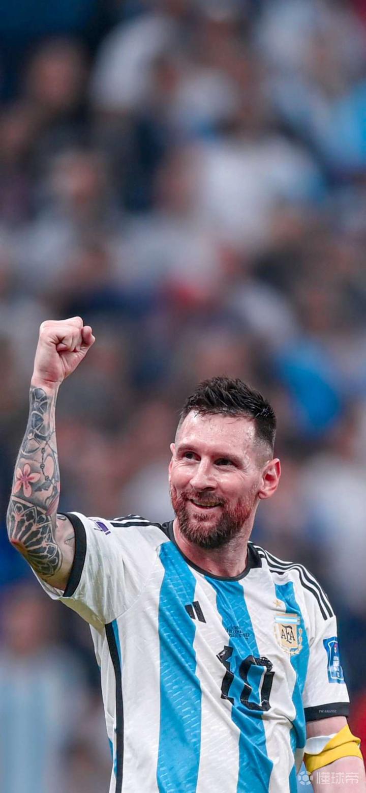 佩杜拉：那不勒斯持续追逐梅努；洛伦佐-卢卡换奇克传闻不实（佩杜拉：那不勒斯仍在追逐梅努，洛伦佐-卢卡与洛夫图斯-奇克互换传闻不实）