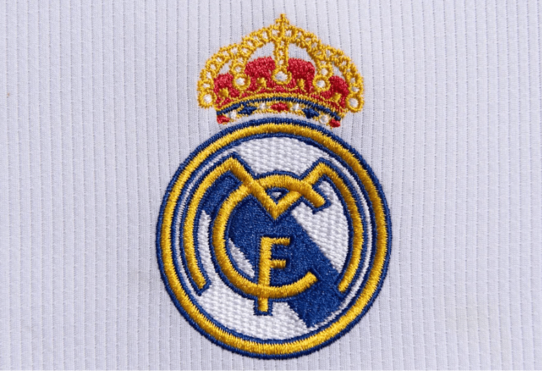 尤文王朝崩塌前夜！8000万神锋轰然倒下（尤文盛世将尽：8000万锋霸突然倒下）