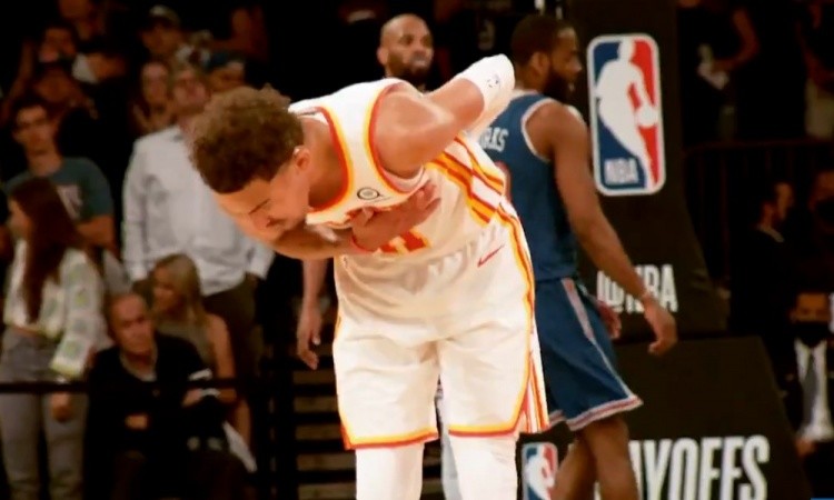 曼纳：那不勒斯让人感到不安是因为我们有孔蒂这样的冠军教练（曼纳：有冠军教头孔蒂坐镇，那不勒斯自然令对手不安）