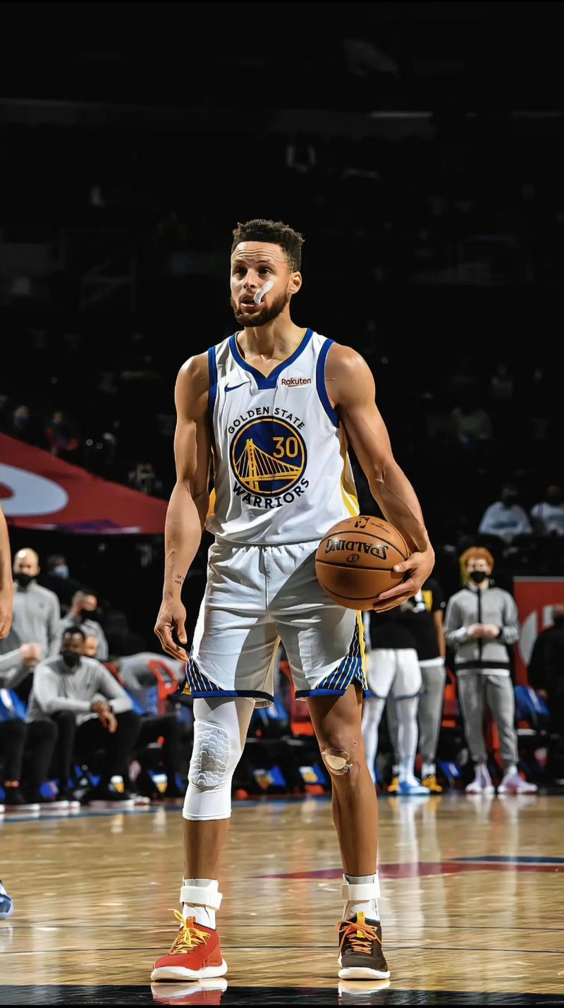 每体：巴尔韦德肌肉不适周三将接受检查，皇马右后卫捉襟见肘（每体：巴尔韦德肌肉不适将于周三接受检查，皇马右后卫位置告急）